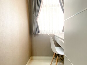 Studio - Modern Look Studio At Transpark Cibubur Apartment (Depok)