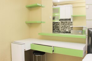 Studio | Private kitchen - Nice And Comfortable Studio At Bassura City Apartment Near Mall (Jakarta)