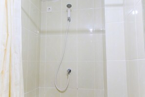 Studio | Kamar mandi