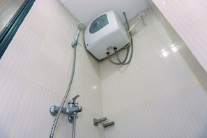 Apartment | Bathroom - Cozy Stay 2Br Annora Living Apartment (Tangerang)