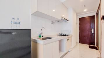 Studio | Private kitchen | Fridge, stovetop, rice cooker