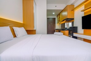 Studio - Comfort And Best Deal Studio Room Transpark Cibubur Apartment (Depok)