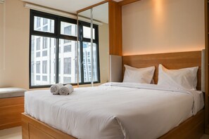 Studio - Cozy And Nice Studio Room Pollux Chadstone Apartment (Cikarang)