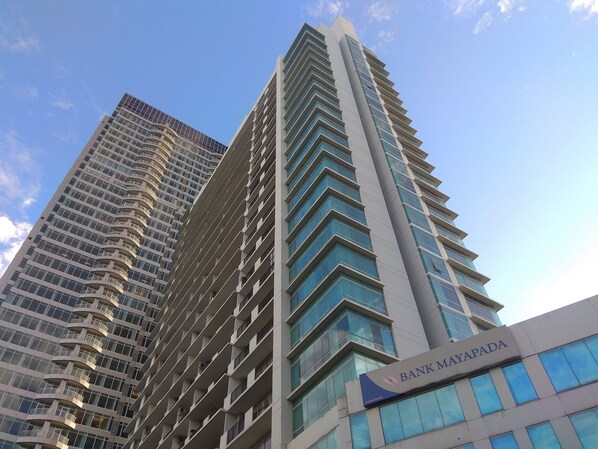 Exterior - Nice And Comfy Studio At Ambassade Kuningan Apartment (Jakarta)