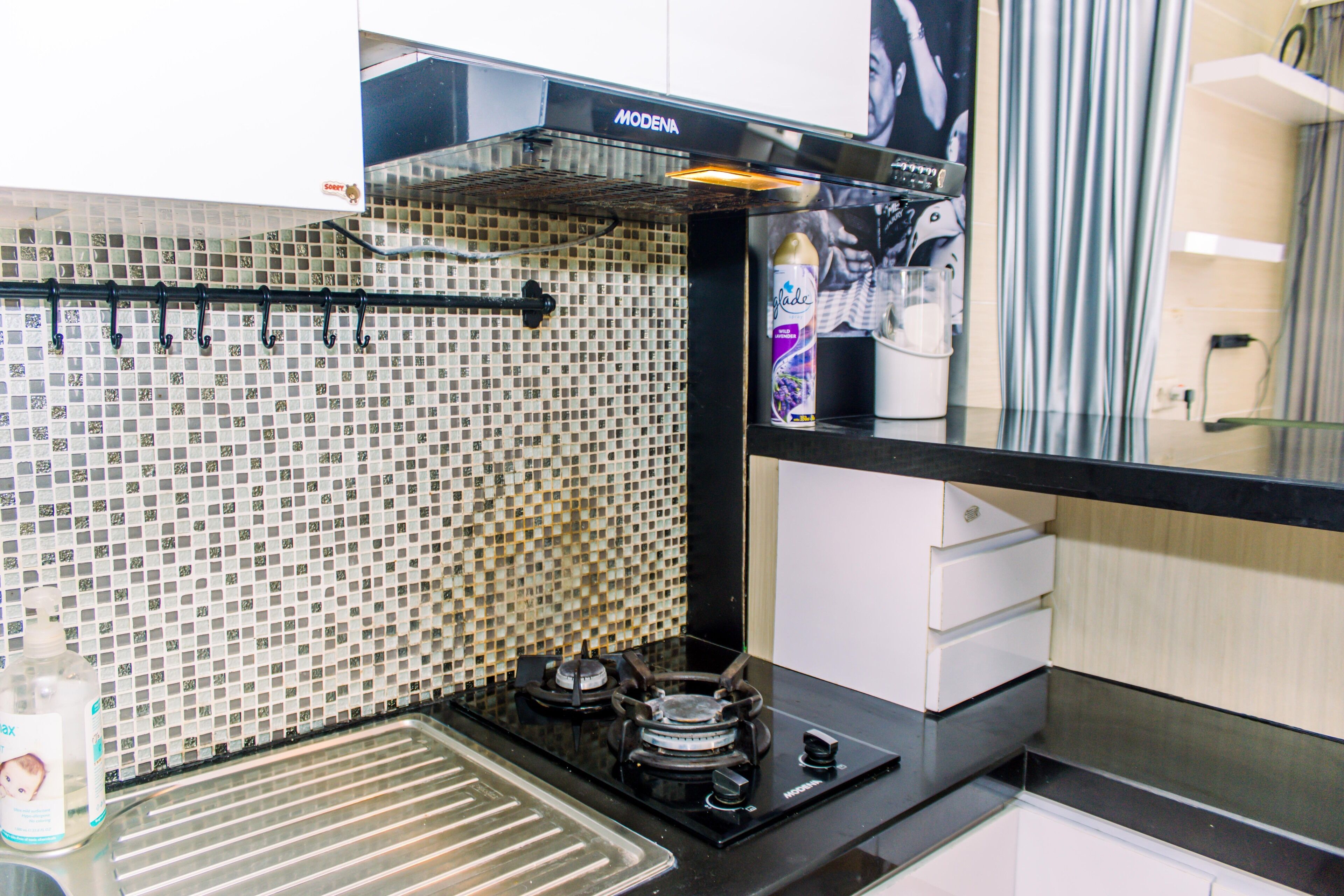 Studio | Private kitchen | Fridge, stovetop, rice cooker, dining tables