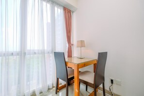 Room - Simply And Enjoy Living Studio Taman Melati Margonda Apartment (Depok)