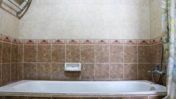 Apartment | Bathroom