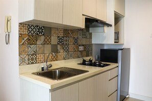 Apartment | Private kitchen - Scenic And Homey 2Br Signature Park Grande Apartment (Jakarta)