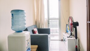 Interior - Good Deal And Homey 1Br Maple Park Sunter Apartment (Jakarta)