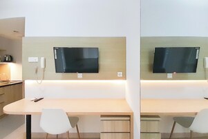 Studio | Living area