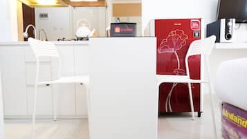 Estudio | Servicio a la habitación