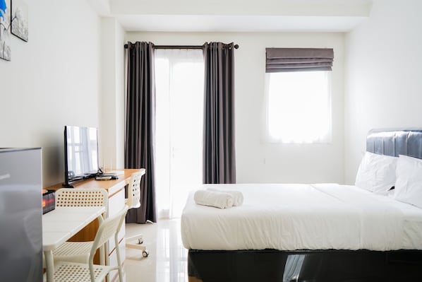 Interior - Homey Studio Signature Park Grande Apartment (Jakarta)