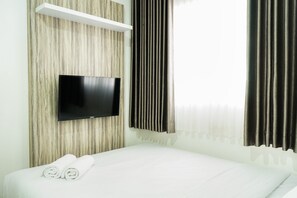 2 bedrooms, free WiFi - Cozy 2Br At Signature Park Grande Apartment (Jakarta)