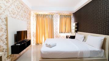 Studio | Skrivebord og wi-fi (inkludert)