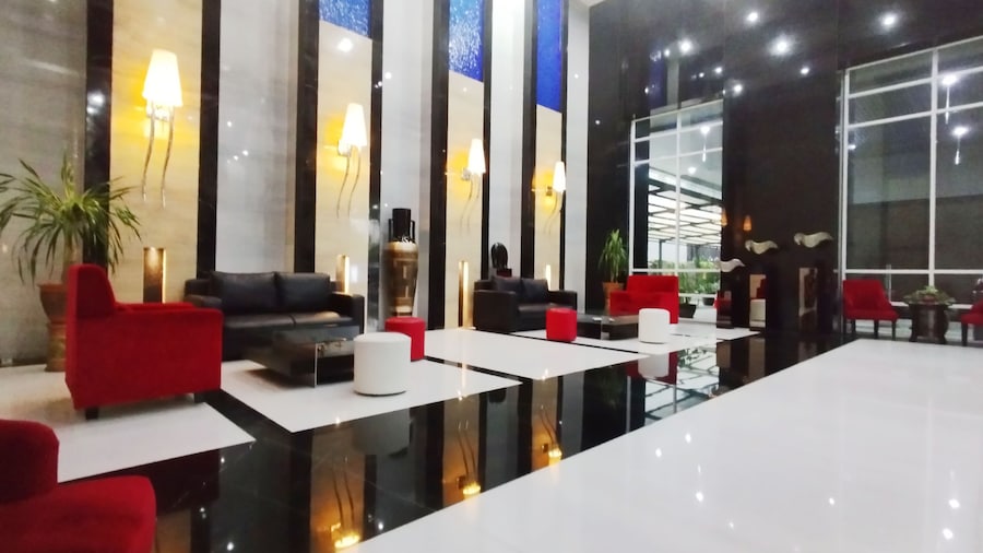 Best Location And Tidy 2Br Apartment At Trillium Residence