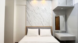 Apartment | 2 bedrooms, desk, free WiFi - Best Price 2Br Apartment Vida View Makassar (Makassar)