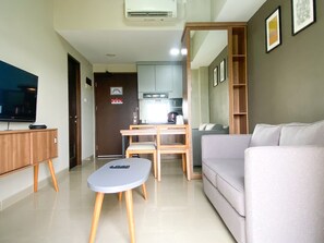 Living area - Good And Homey 1Br Apartment At Mustika Golf Residence (Cikarang)