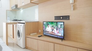 Interior - Good Deal And Homey Studio Bassura City Apartment (Jakarta)