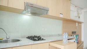 Studio | Private kitchen - Good Deal And Homey Studio Bassura City Apartment (Jakarta)
