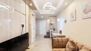 Apartment | Living area - Good Deal And Homey 1Br Tamansari Skylounge Makassar Apartment (Makassar)