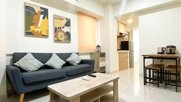 Apartment | Living area