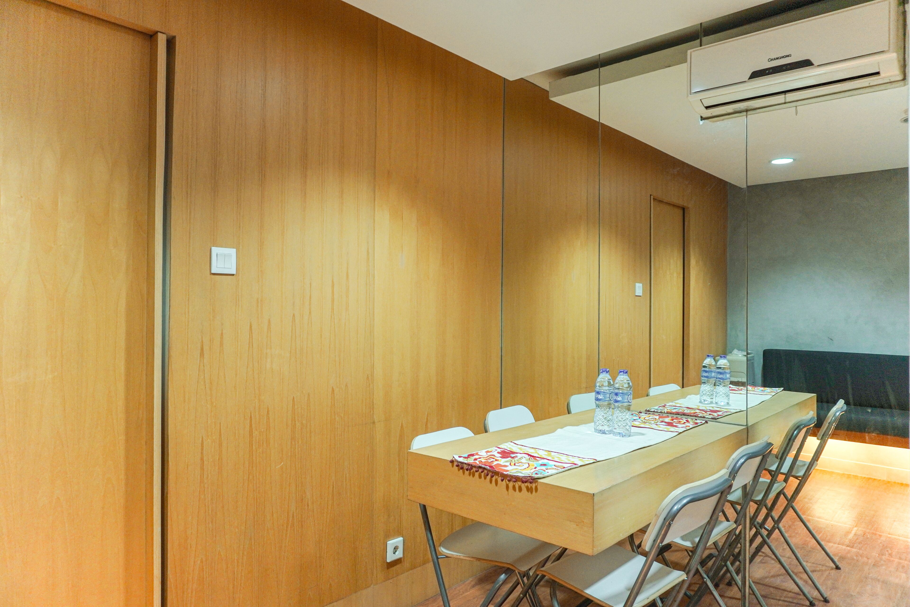 Appartement | Dineren in de kamer