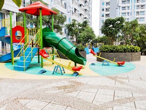 Außen-Kinderspielplatz