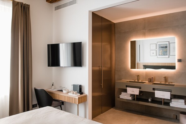 Standard Room | Bathroom | Slippers - Boutique HOH (Zagreb)