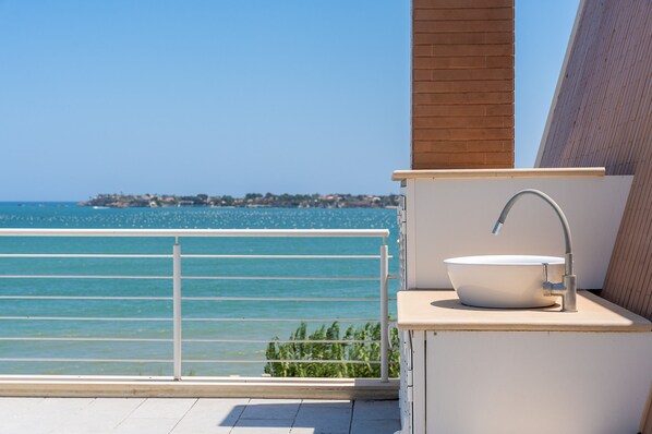 Villa, Smoking - Villa Maddalena by Wonderful Italy (Syracuse)