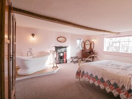 7 多间卧室、特色装修、特色家居、免费 WiFi