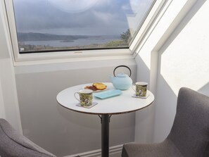 Dining - Lakeview Retreat (Garrykennedy)