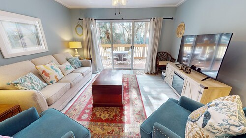 2BR/2BA Condo with golf views ~ Edisto On My Mind