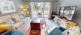2BR/2BA Condo with golf views ~ Edisto On My Mind