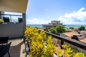 Departamento | Alberca en la azotea | Alberca al aire libre