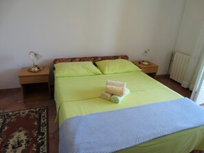 Appartamento (Oli - 20m from the beach - 8 - R13(2)) | Wi-Fi gratuito