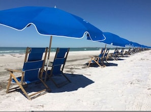 Una playa cerca