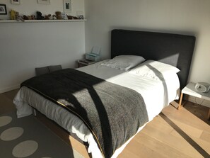3 Schlafzimmer, Bügeleisen/Bügelbrett, WLAN, Bettwäsche