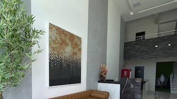 Quầy tiếp tân