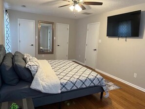 3 bedrooms, WiFi, bed sheets