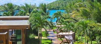 Amura Carneiros - Paraíso à Beira-mar