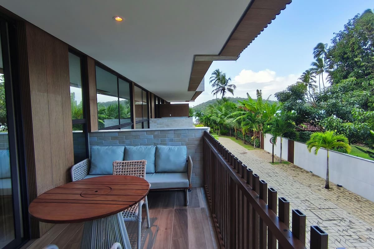 Family Apartment | Lanai