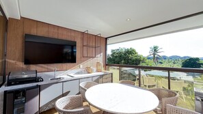 Ảnh chưa phân loại, 4 trong số 216 ảnh, nút