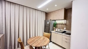 Ảnh chưa phân loại, 3 trong số 216 ảnh, nút