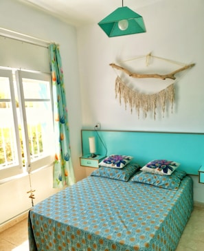 3 chambres, fer et planche Ă repasser, Wi-Fi, draps fournis