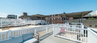Luxurious Downtown Waterfront Loft w/ Balcony