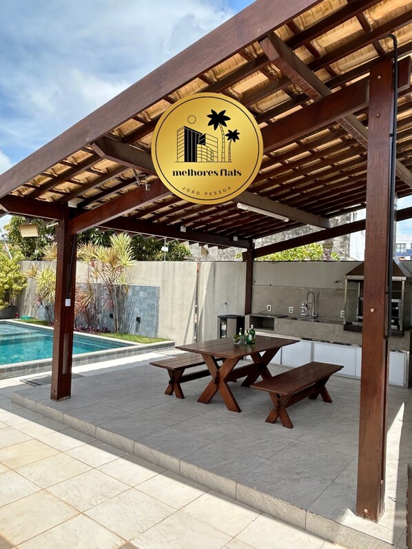 Outdoor dining - Melhores Flats - Linda Casa Pertinho do mar (Loteamento Vitorino Cardoso Cabedelo)