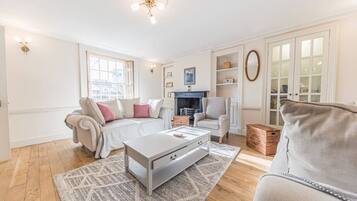 Smart TV, books, offices