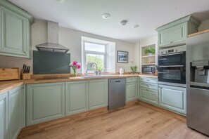 Fridge, microwave, oven, dishwasher - Space galore, an acre of gardens and four bedrooms, Lakeland farmhouse with games room, free parking (Satterthwaite)