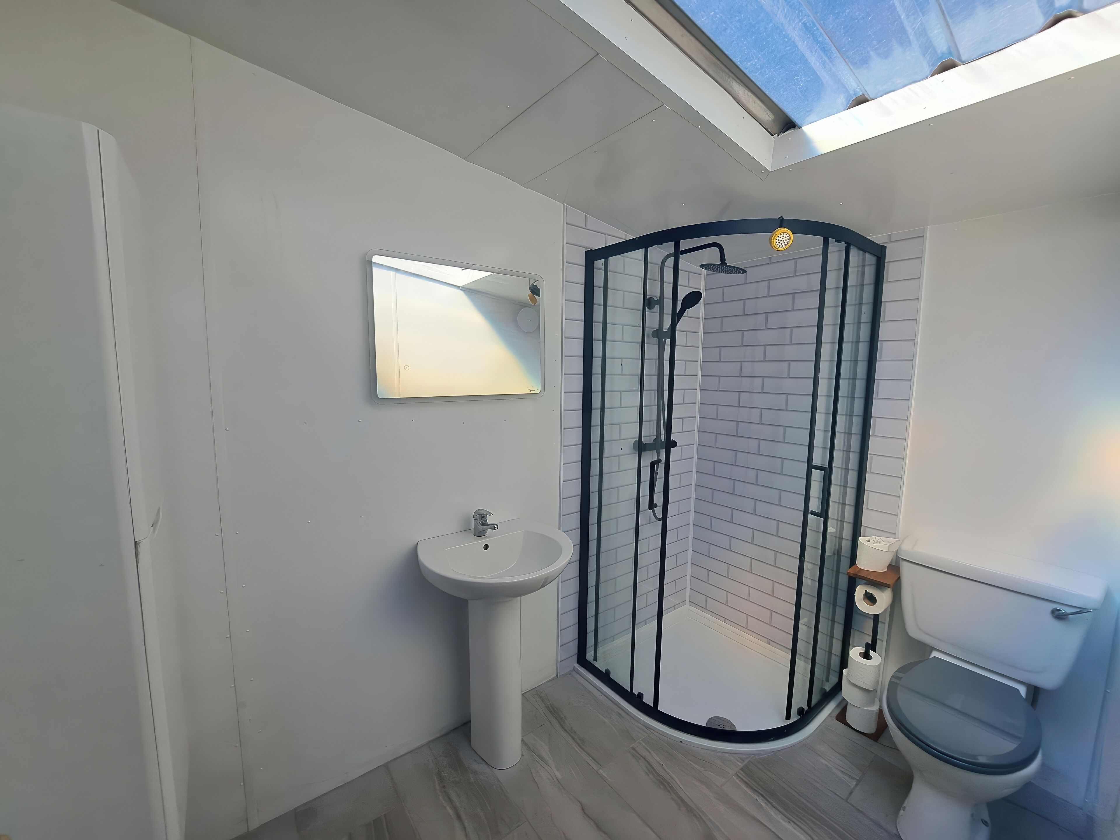 Cottage | Bathroom | Shower