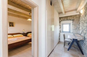 3 bedrooms - Holiday home with air conditioning (Crikvenica)